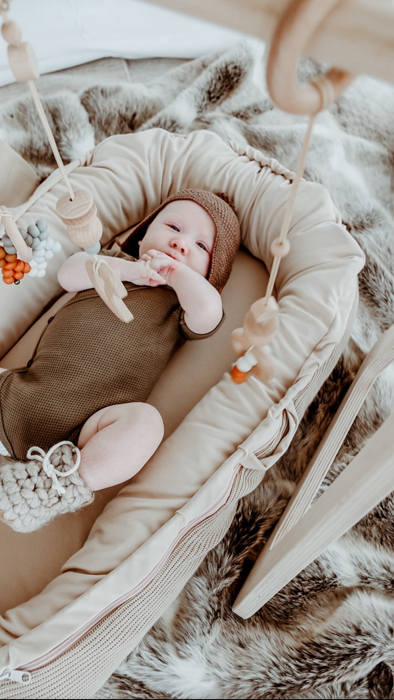Cover Only - Baby Nest - Knitted Taupe - Audrey & Me