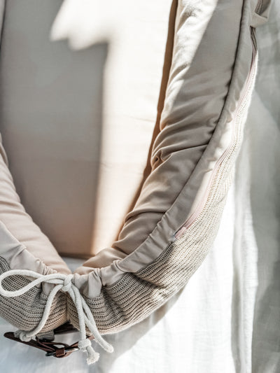 Baby Nest - Knitted Taupe - Audrey & Me