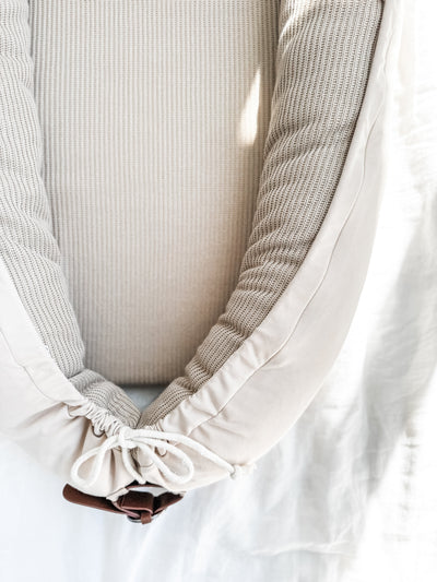 Cover Only - Baby Nest - Knitted Taupe - Audrey & Me