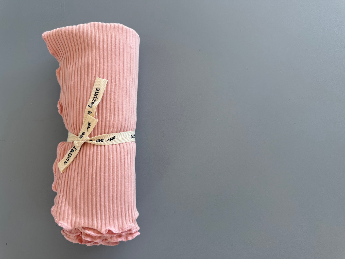 Sample Stretchy Swaddle - Pink