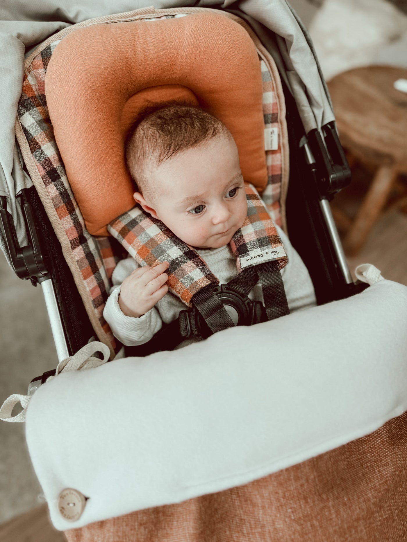 Uppababy Pram Liner - Flannel Nutmeg & Bronze Linen - Ready to go