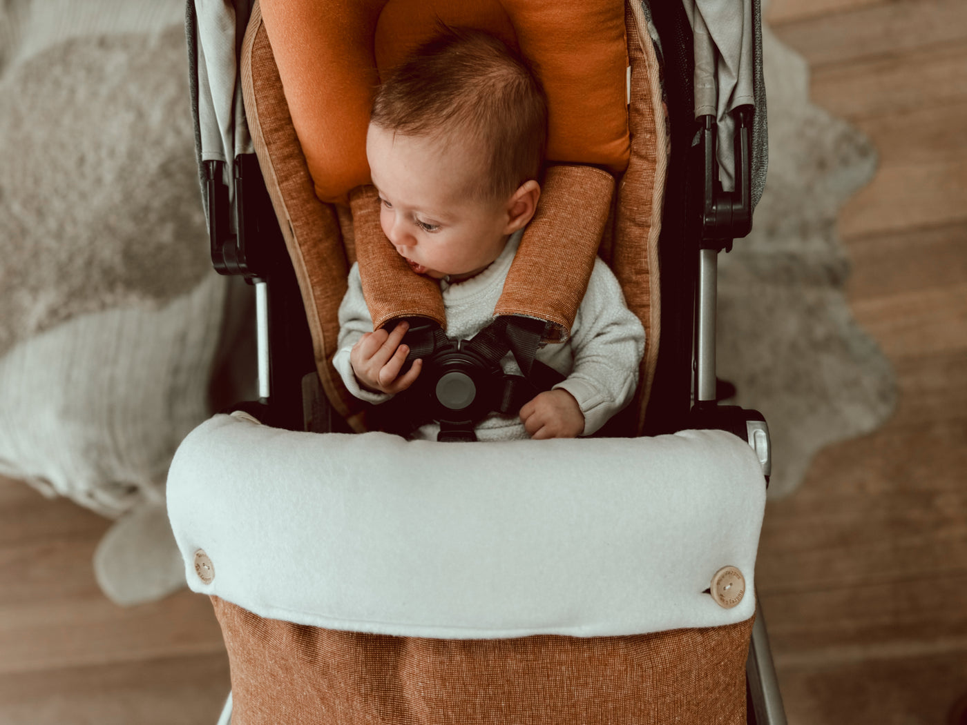 Uppababy Pram Liner - Flannel Nutmeg & Bronze Linen - Ready to go