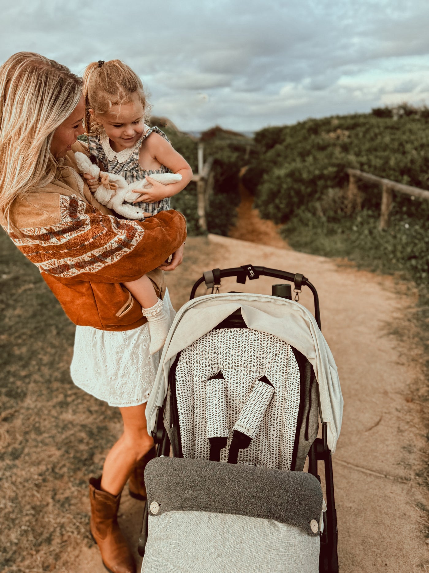 Bugaboo Pram Liner - Dashed Black Ink & Charcoal Linen - Ready to go