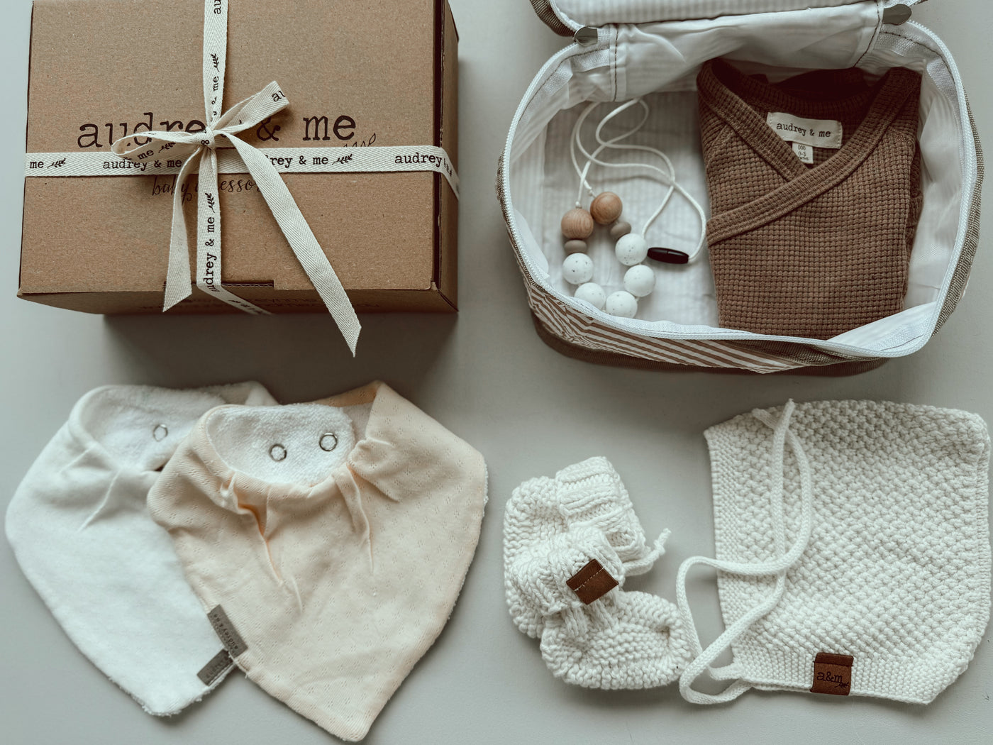 Bonnet & Booties Baby Gift Box - Neutral
