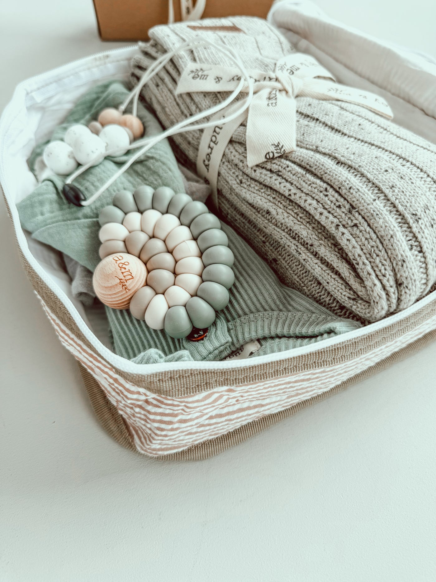 Personalised Baby Gift Box - Knit Blanket - Boy