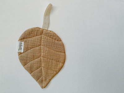 Dummy Keeper - Organic Leaf - Audrey & Me