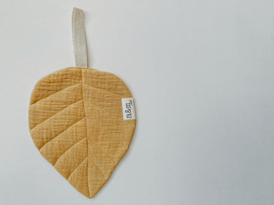Dummy Keeper - Organic Leaf - Audrey & Me