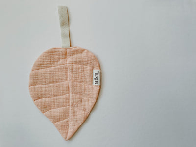 Dummy Keeper - Organic Leaf - Audrey & Me