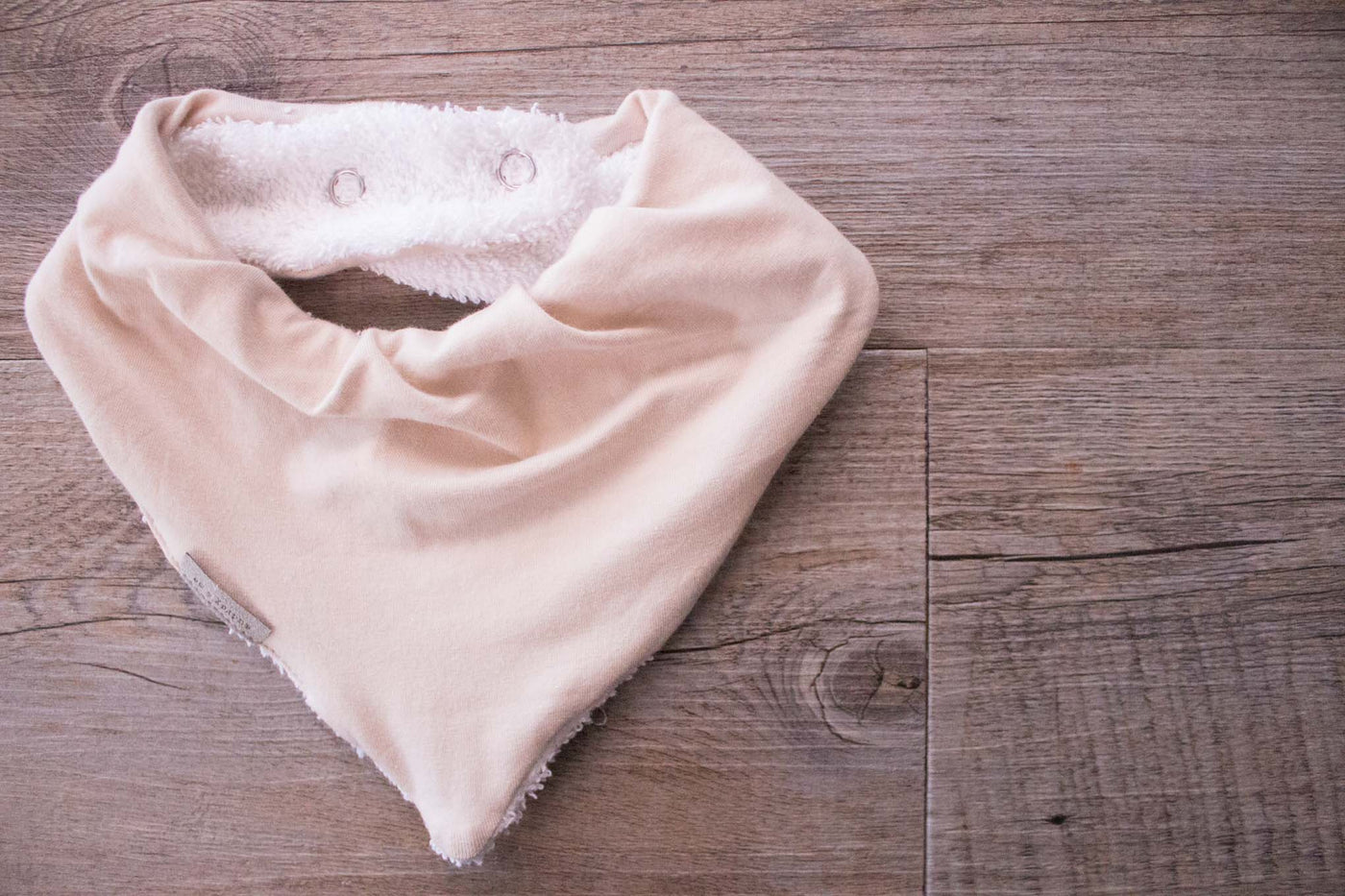 Bandana Bib - Cream - Audrey & Me