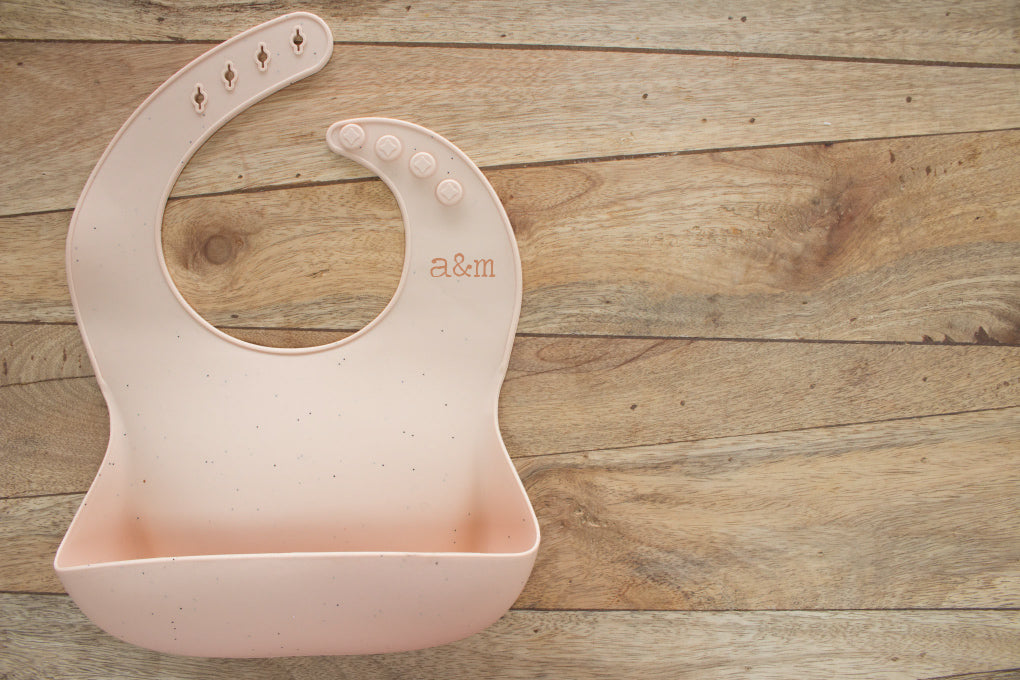 Silicone Foodie Bib - Speckled Cream