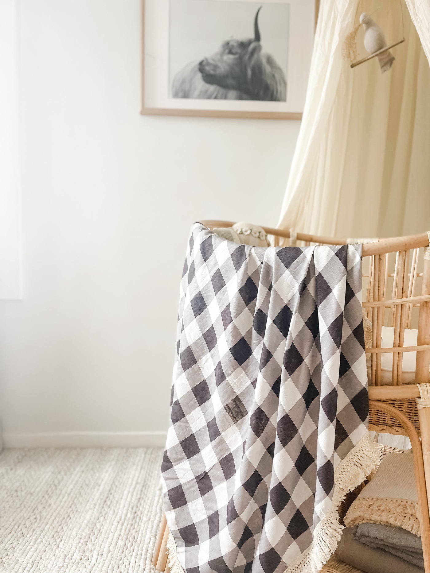 Muslin Fringe Blanket - Black Gingham