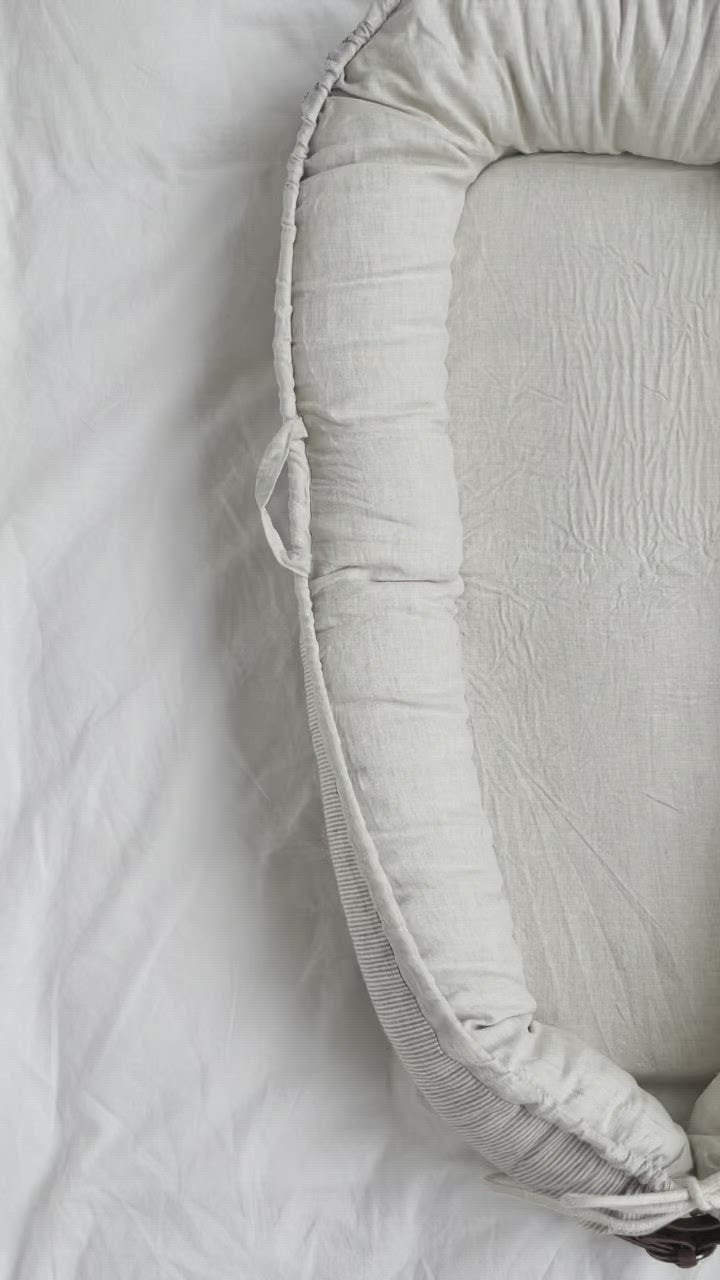 Baby Nest - Natural Linen & Stripe
