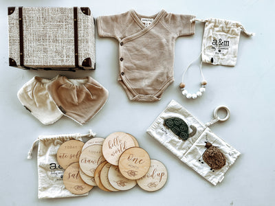 Little Book Worm Gift Box - Neutral - Audrey & Me