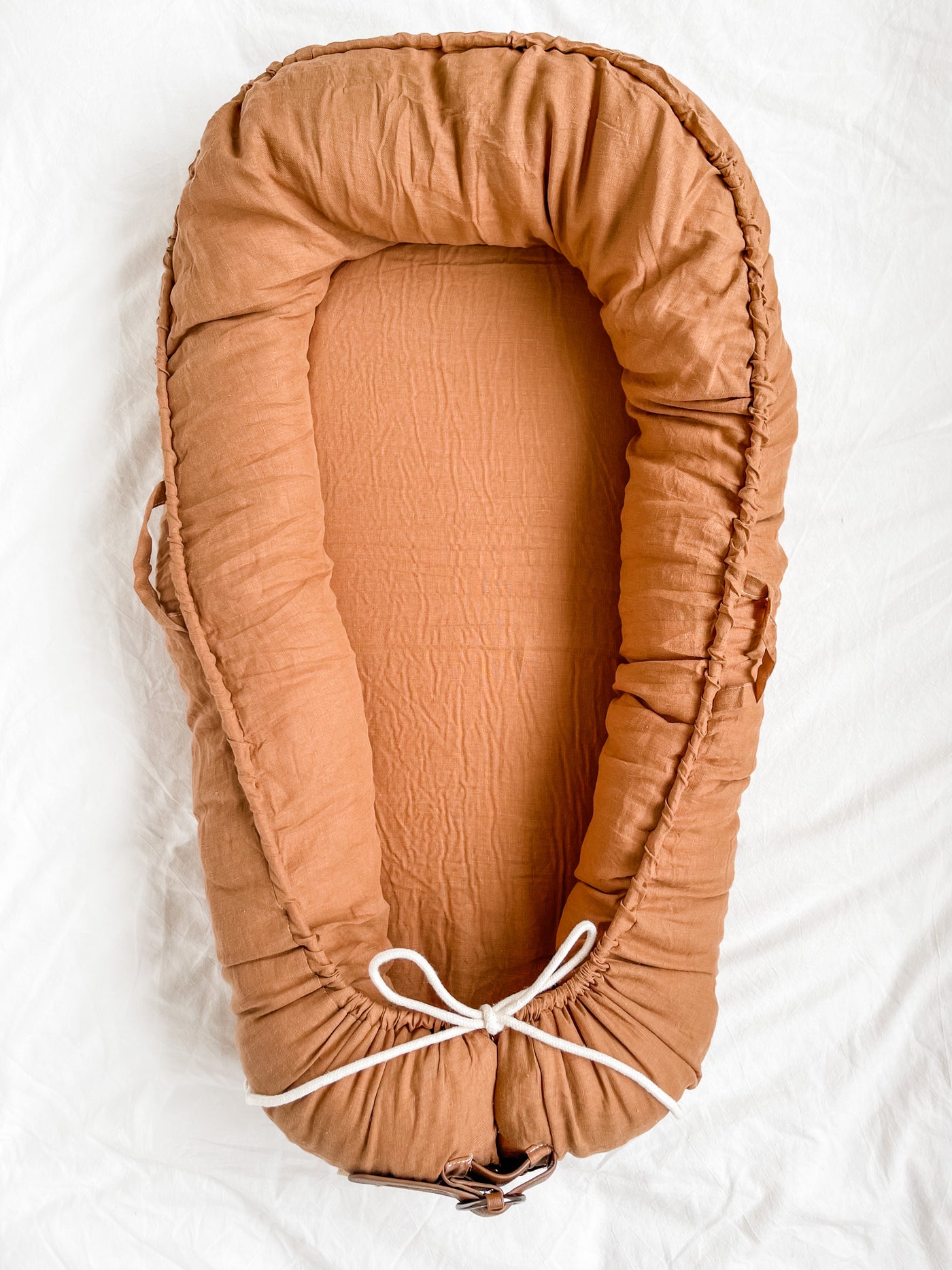 Baby Nest - Linen Bronze