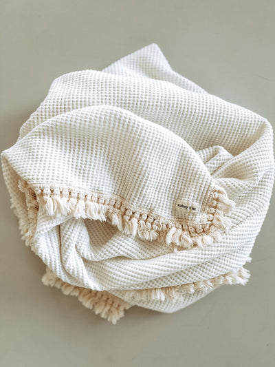 Waffle Fringe Blanket - Milk (pre-order November) - Audrey & Me