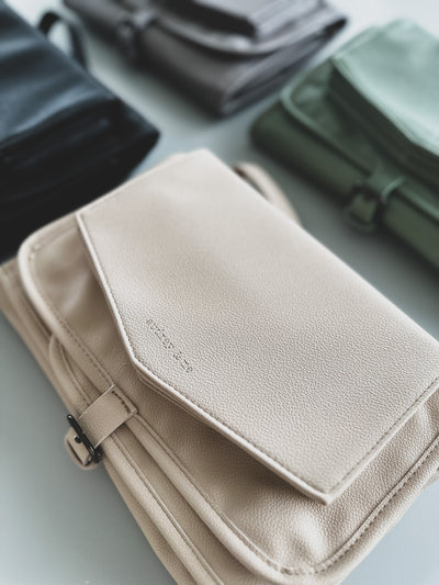 The Adapt Change Clutch - Nude - Audrey & Me