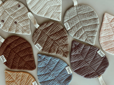 Dummy Keeper - Organic Leaf - Audrey & Me