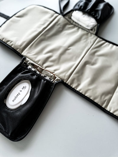 The Adapt Change Clutch - Sage - Audrey & Me