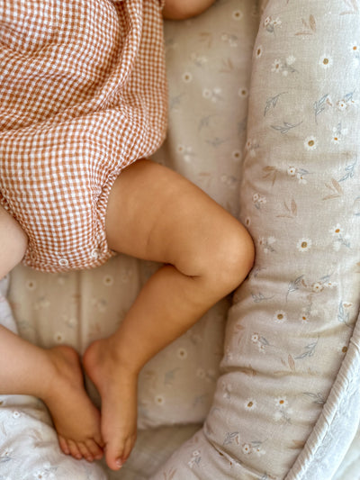 Baby Nest - Subtle Daisy Linen & Sand - Audrey & Me