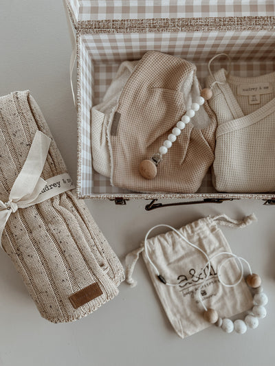 Knit Blanket Gift Box - Neutral - Audrey & Me