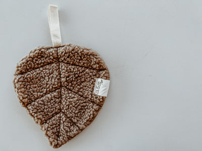 Dummy Keeper - Organic Leaf - Audrey & Me
