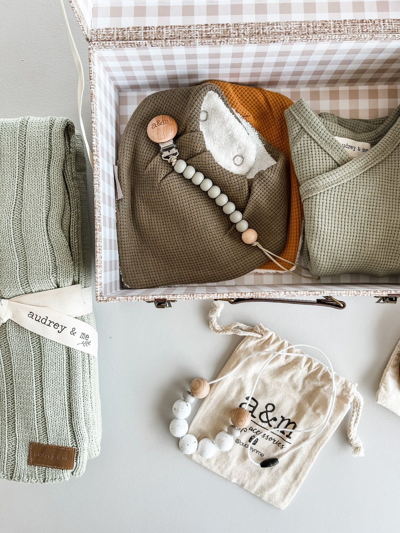 Knit Blanket Gift Box - Boy - Audrey & Me