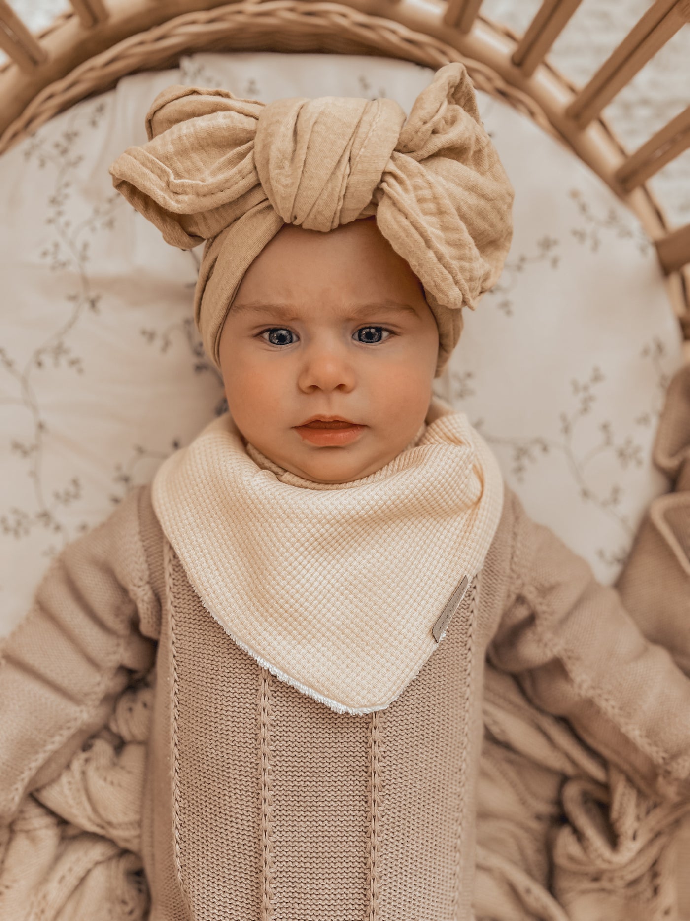 Bandana Bib - Cream Waffle - Audrey & Me