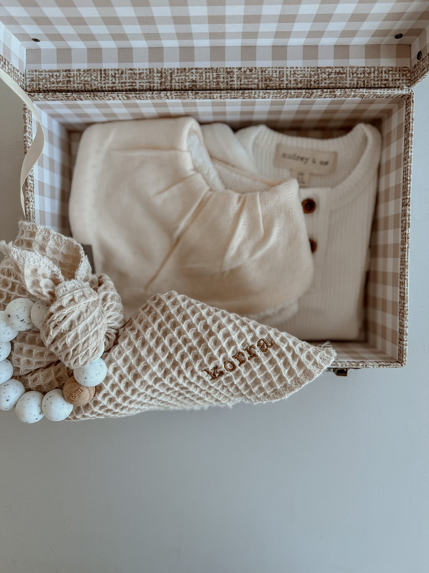 Teething Ring Waffle Box - Neutral